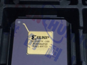 XC3042-100PG84M